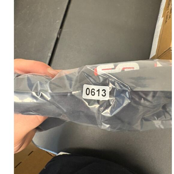 Vintage 80s Huey Lewis And The News Tank Top Mens Small Black Concert Band Shirt - Picture 6 of 6